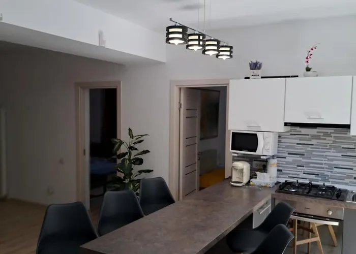 Milana Lejlighed Năvodari