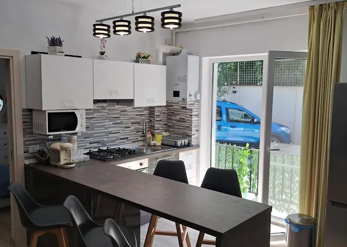 Milana Lejlighed Năvodari